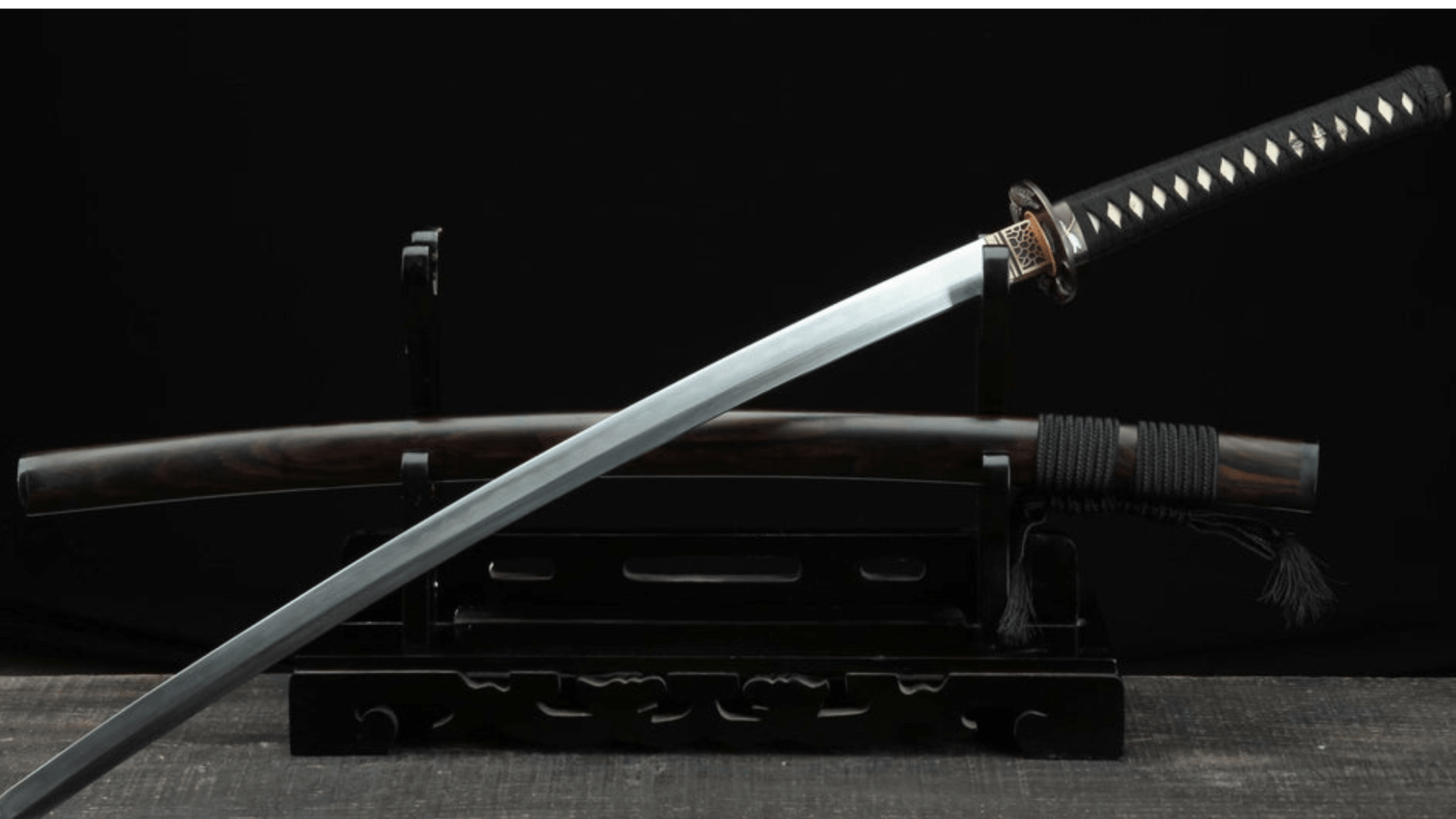 Katana Tonbōjin 蜻蛉刃 — Lame de libellule